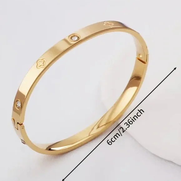 2 /$60 NWOT 18K Gold SS Bangle Bracelet - Picture 5 of 7